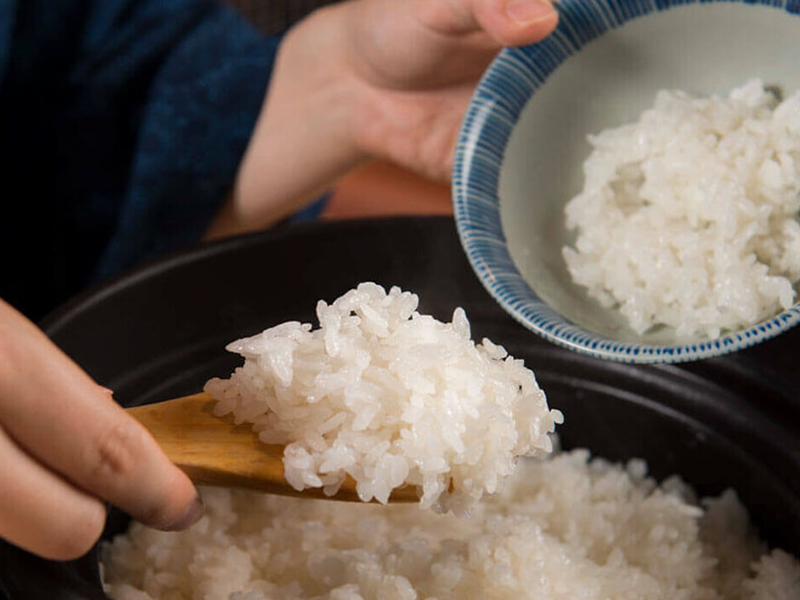 【公式】 和食 居酒屋 こだわりもん一家のプロモーション画像です。