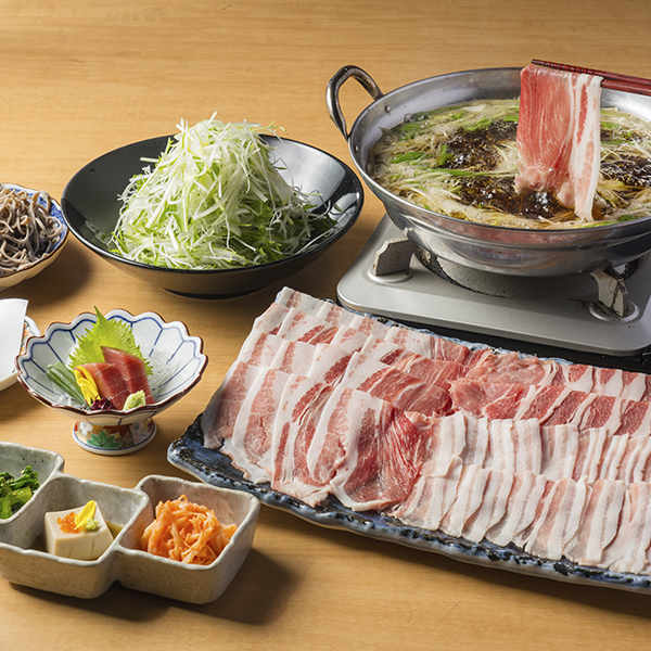 鹿児島産恵味の黒豚つゆしゃぶや一口桜餅を含む全6品!2時間飲み放題付き『鹿児島産恵味の黒豚つゆしゃぶコース』6500円